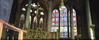 ノートルダム寺院のステンドグラス