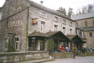 中世の村のレストラン