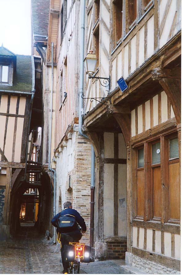 �L�̘H�����̓�����ƗX�։�����