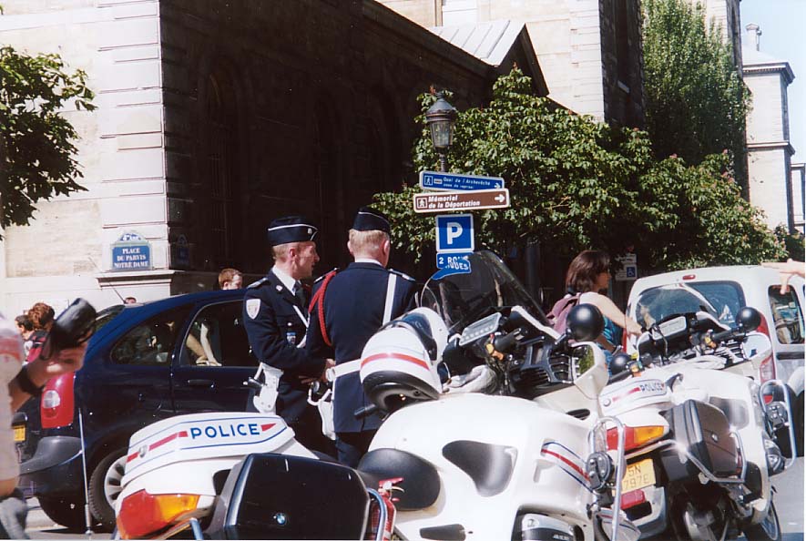 �m���L�Ȍx������